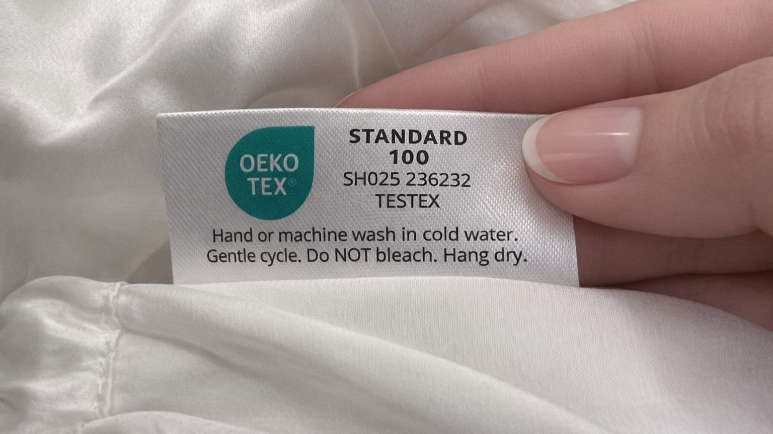 An Oeko...