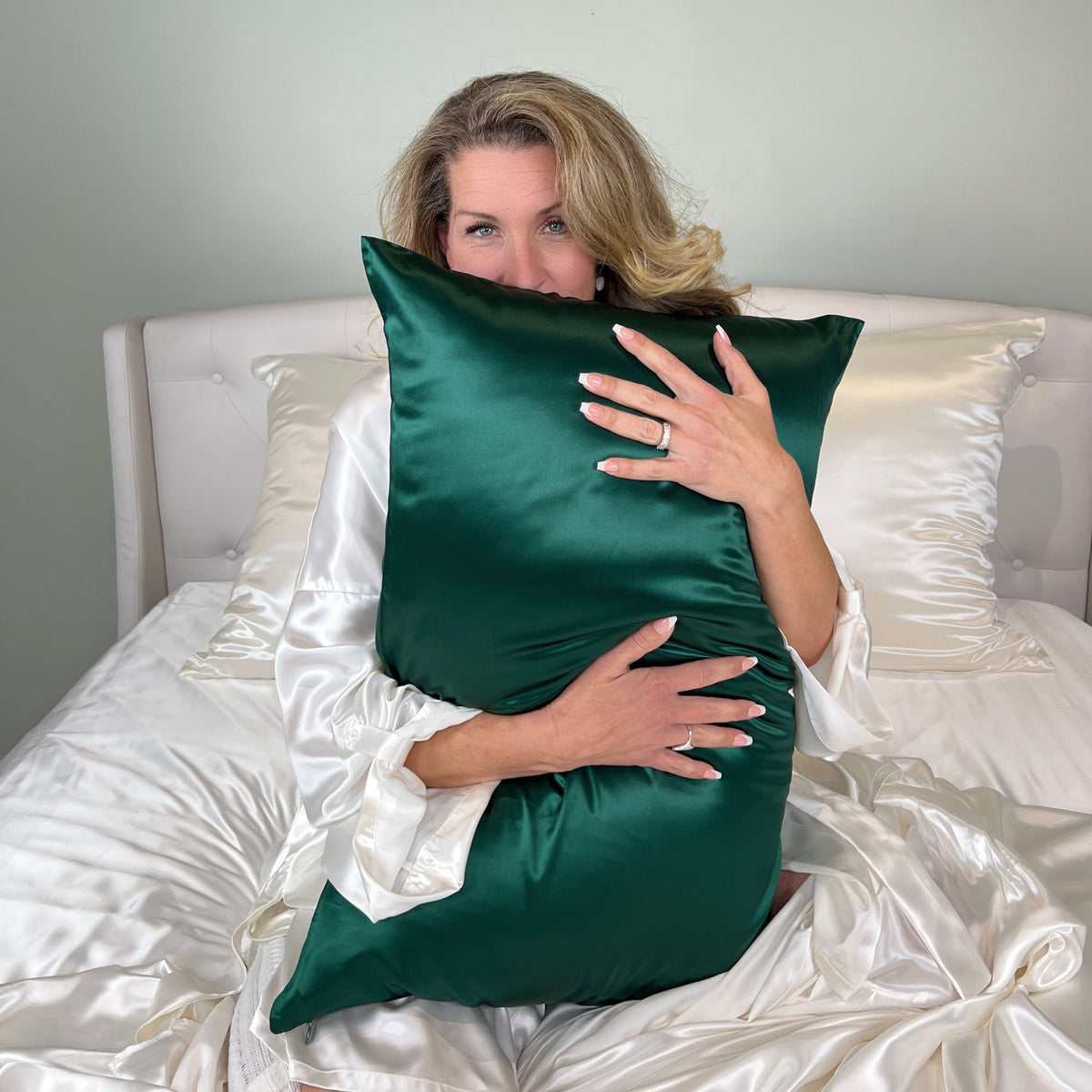 22 Momme Silk Pillowcase - Eden Green