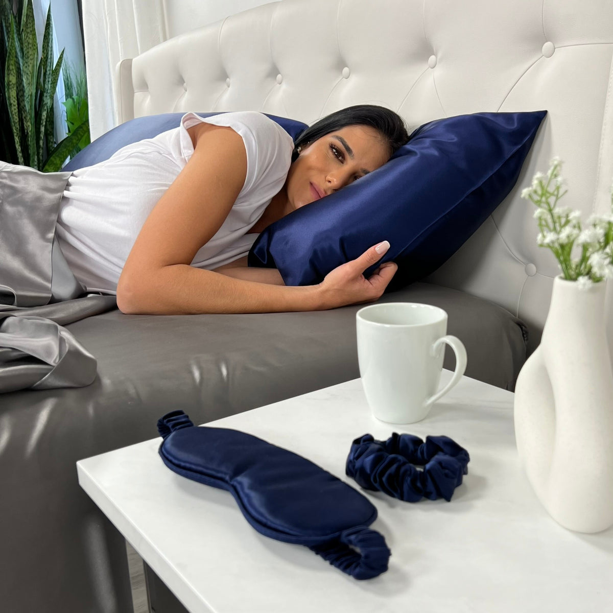 30 Momme Silk Pillowcase - Navy