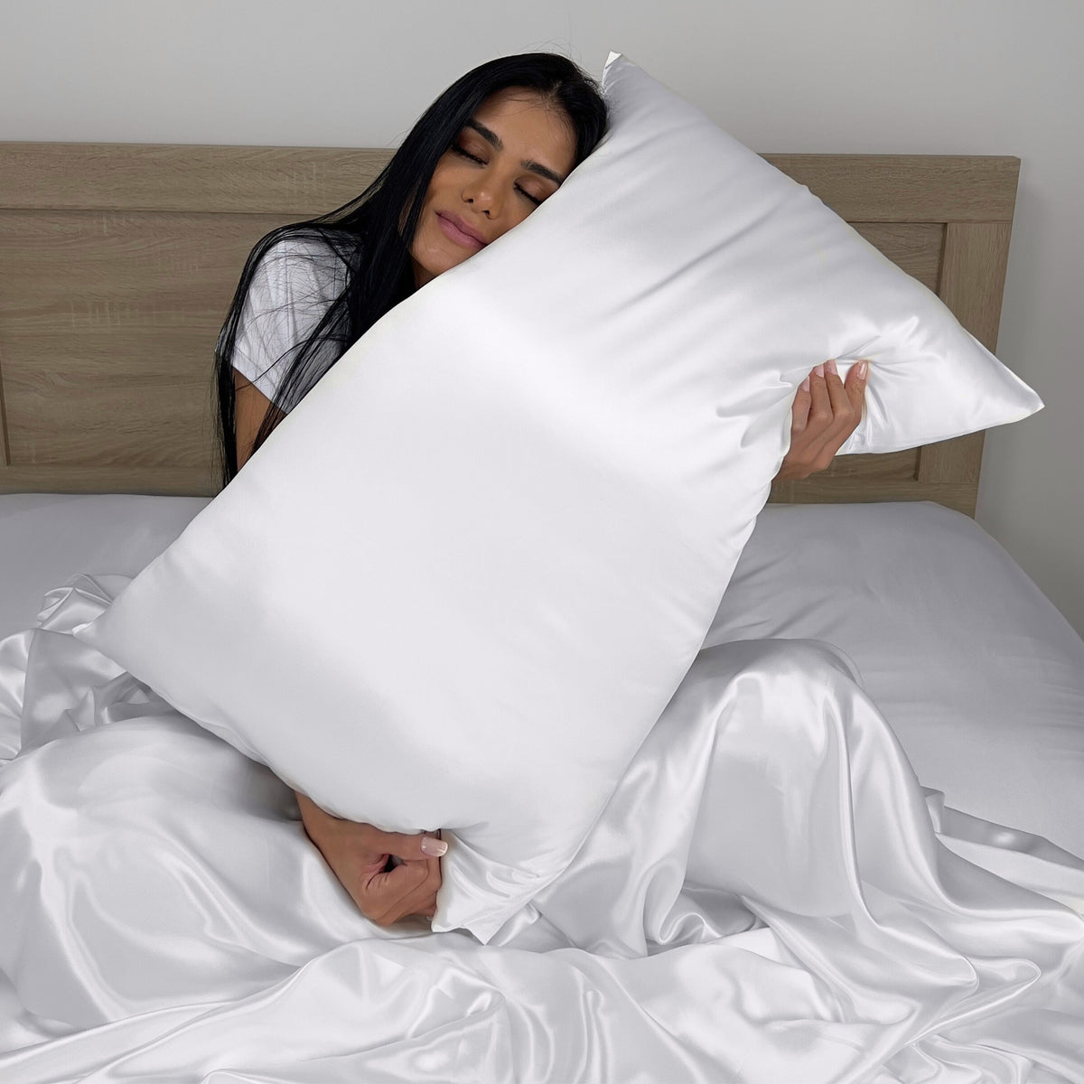 30 Momme Silk Pillowcase - White