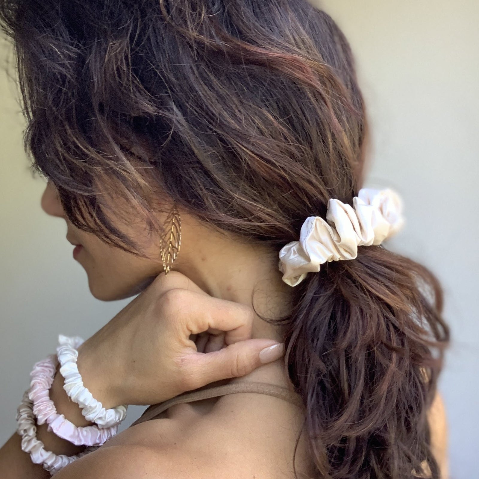 Mulberry Park Silks Scrunchies Ivory Pink Back- 3